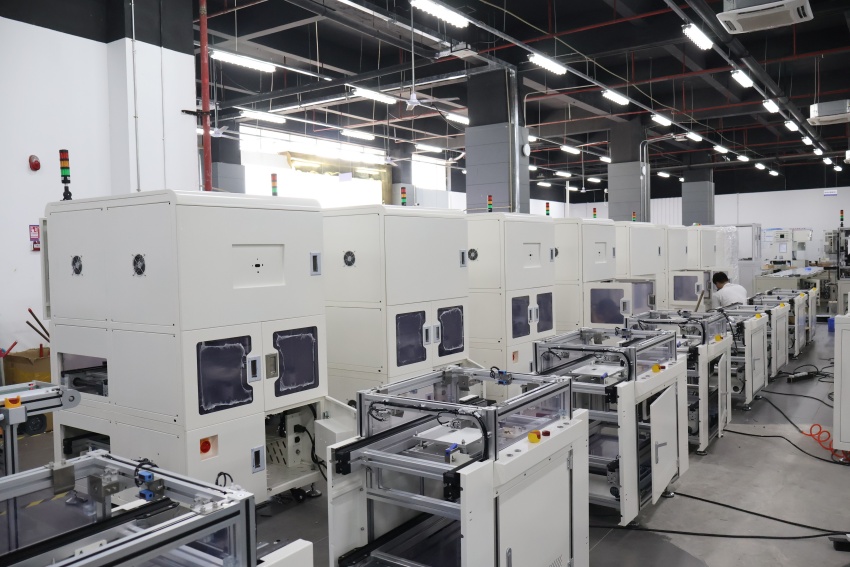 DCU汽车域控制器测试系统”  /></p><p style=